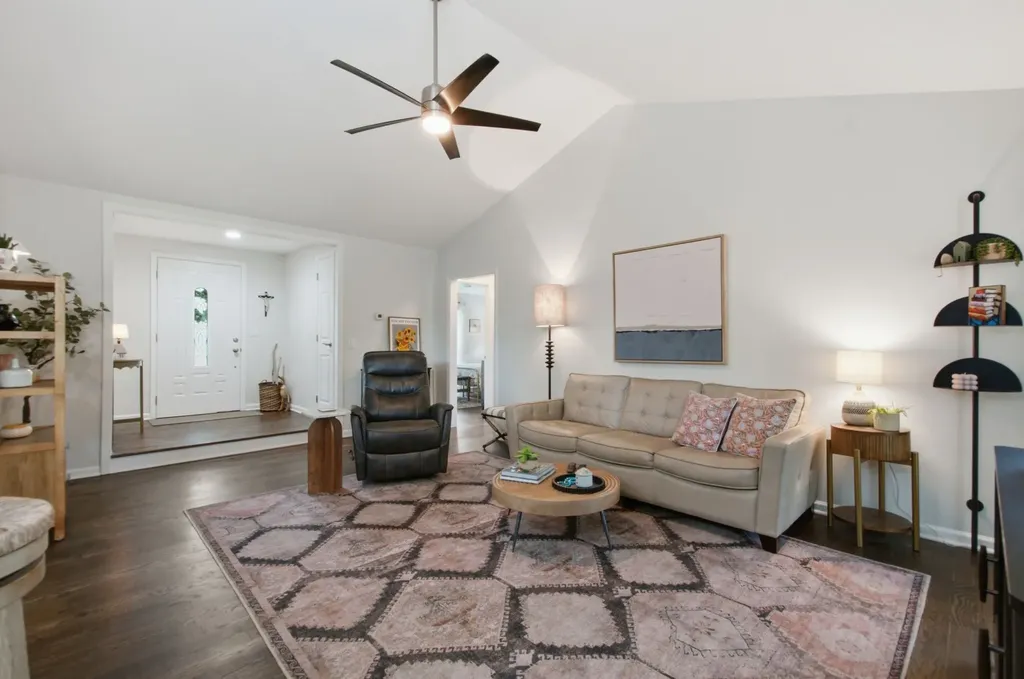 956 Harpeth Bend Drive Nashville TN 37221