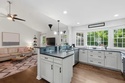 956 Harpeth Bend Drive Nashville TN 37221