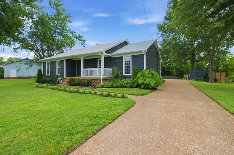 956 Harpeth Bend Drive Nashville TN 37221