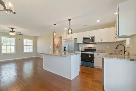 3232 Owl Hollow Road Belvidere TN 37306