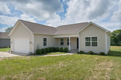3232 Owl Hollow Road Belvidere TN 37306