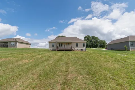 3232 Owl Hollow Road Belvidere TN 37306