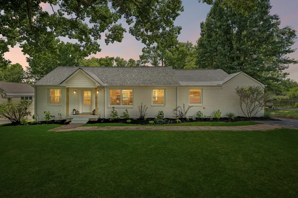 3925 Moss Rose Drive Nashville TN 37216