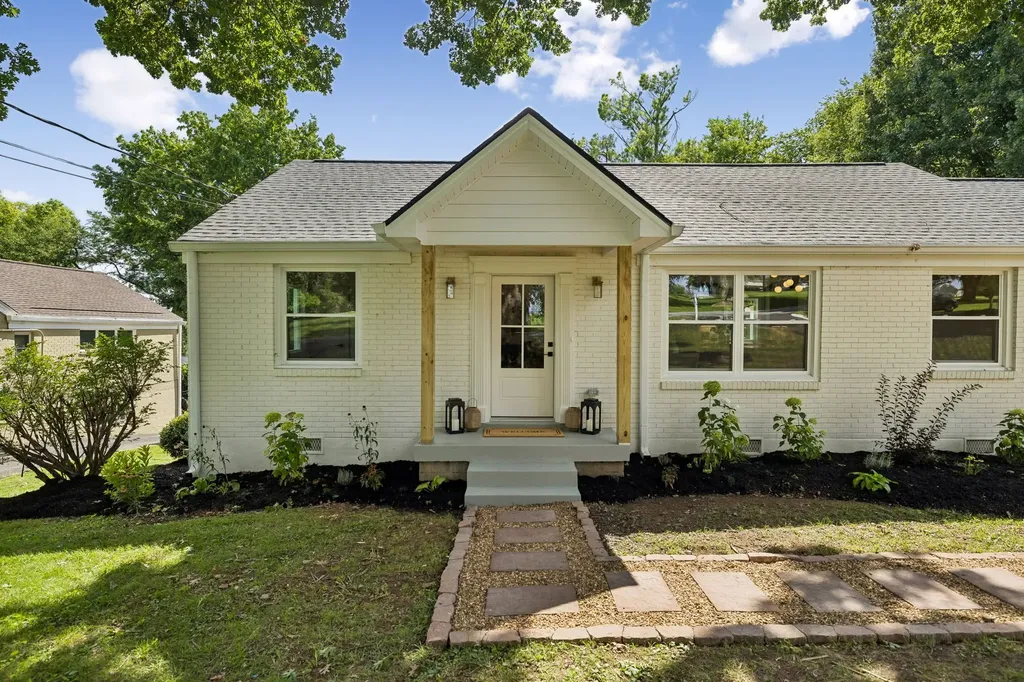 3925 Moss Rose Drive Nashville TN 37216