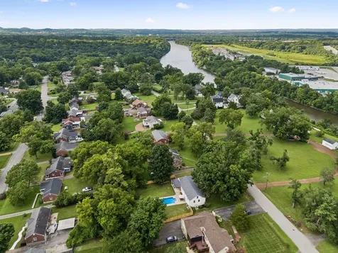 3925 Moss Rose Drive Nashville TN 37216