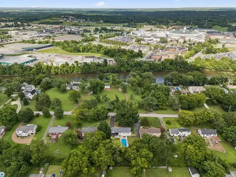 3925 Moss Rose Drive Nashville TN 37216