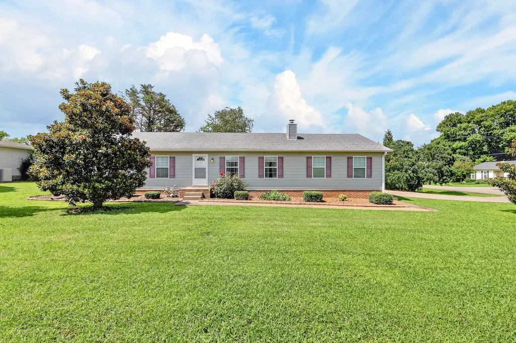 2504 Angelyn Drive Murfreesboro TN 37129