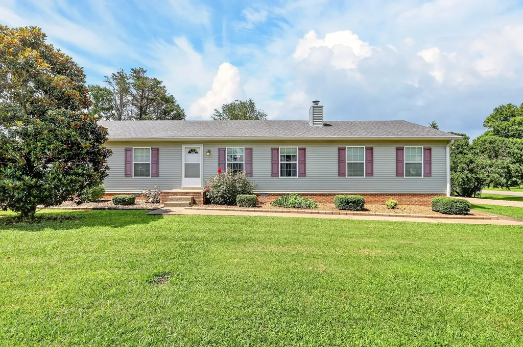 2504 Angelyn Drive Murfreesboro TN 37129