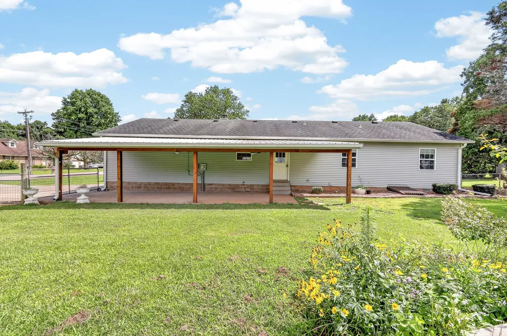 2504 Angelyn Drive Murfreesboro TN 37129