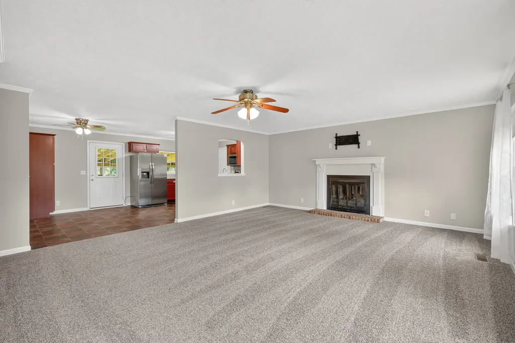 2504 Angelyn Drive Murfreesboro TN 37129