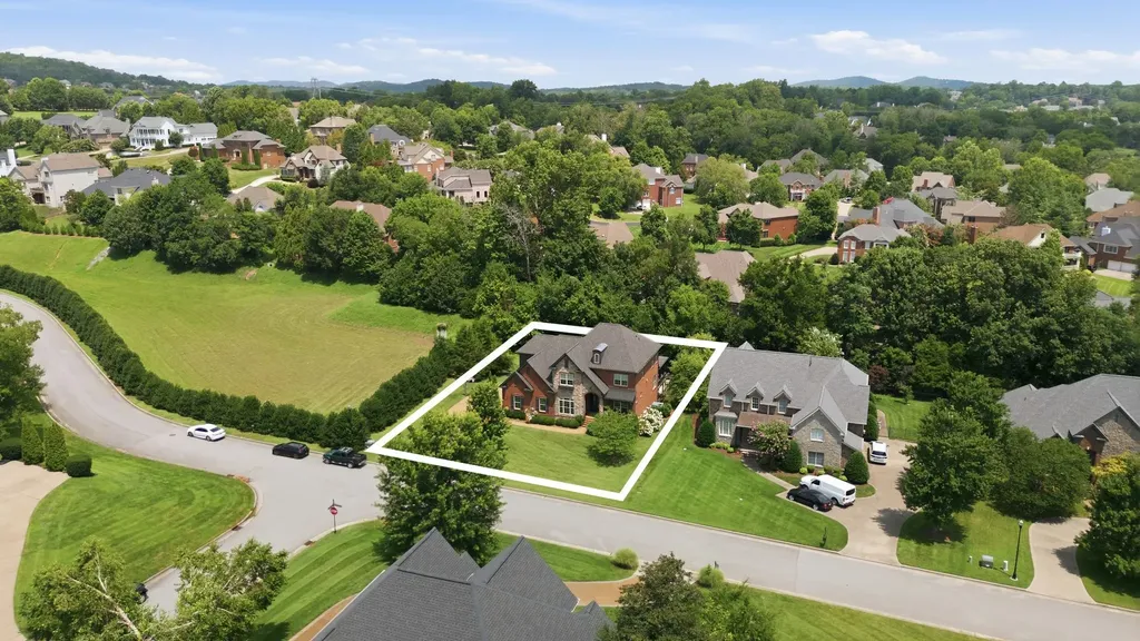 1600 Glenellen Way Brentwood TN 37027