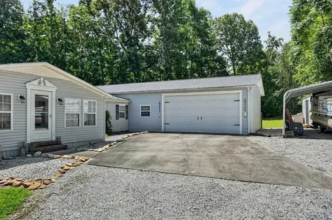 279 Earls Lane Doyle TN 38559
