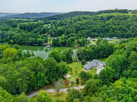 279 Earls Lane Doyle TN 38559