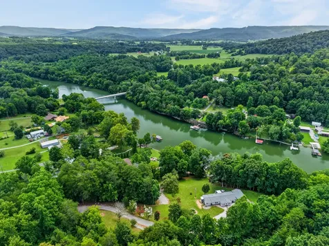 279 Earls Lane Doyle TN 38559