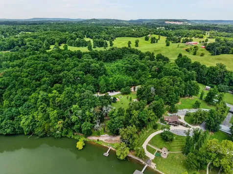 279 Earls Lane Doyle TN 38559