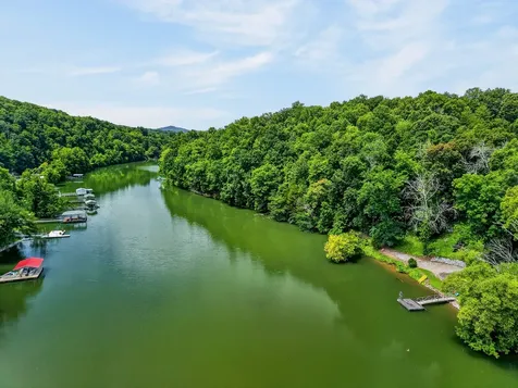 279 Earls Lane Doyle TN 38559