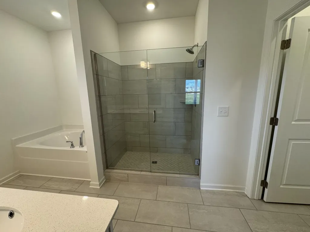 213 Charlie Place White House TN 37188