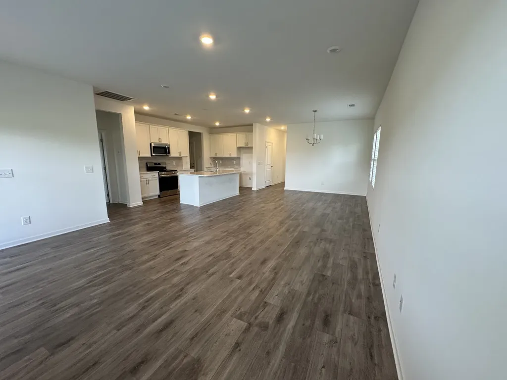 213 Charlie Place White House TN 37188