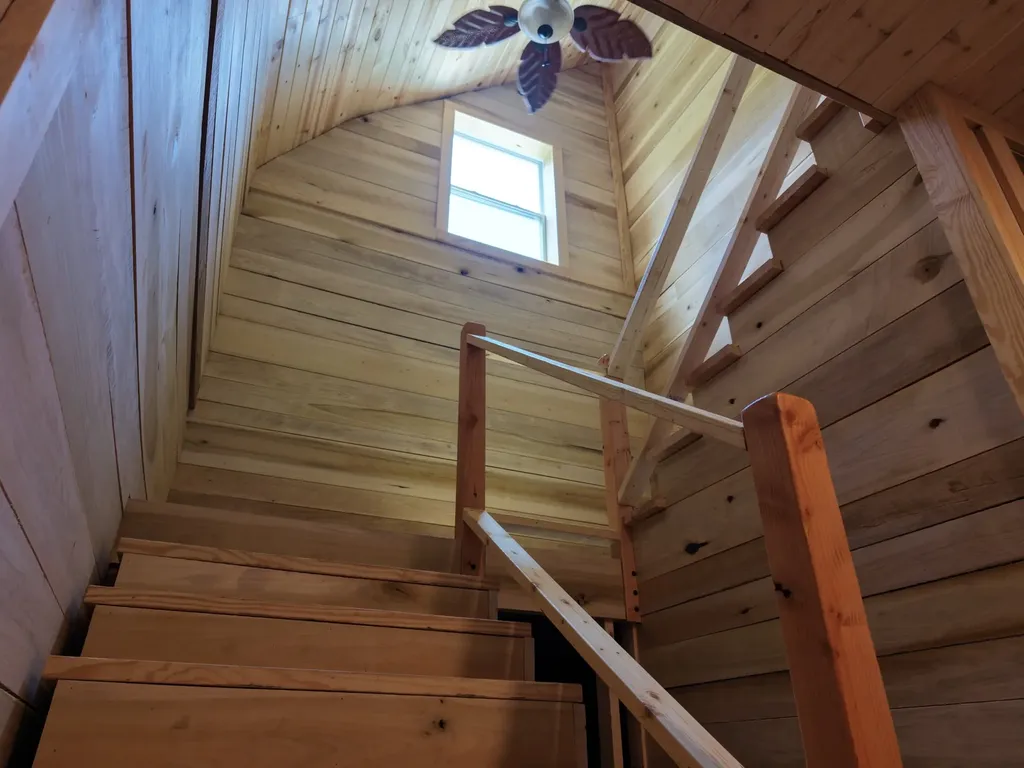 1655 Hurricane Creek Road Lawrenceburg TN 38464