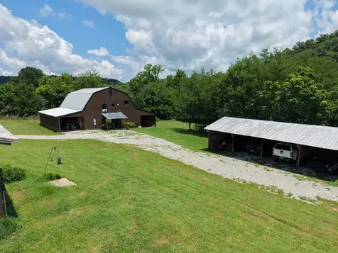 1655 Hurricane Creek Road Lawrenceburg TN 38464