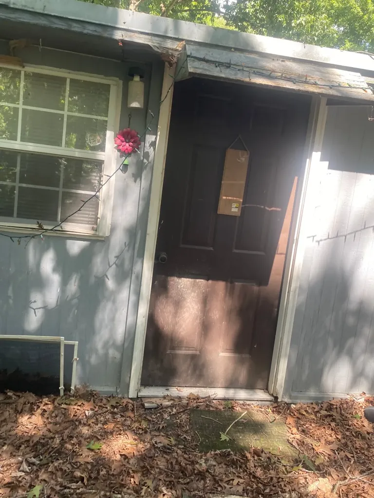 6183 Parker Road Lyles TN 37098