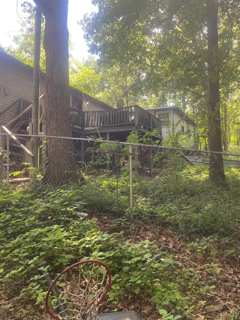 6183 Parker Road Lyles TN 37098