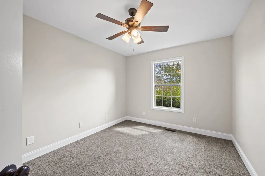 544 Tracy Lane Clarksville TN 37040