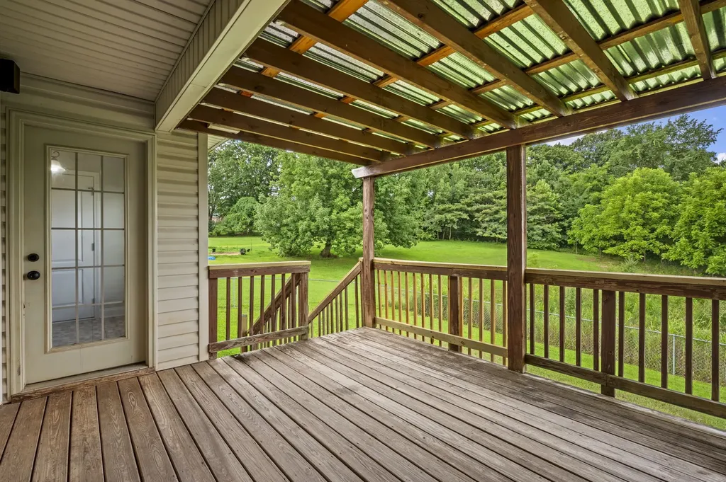 544 Tracy Lane Clarksville TN 37040