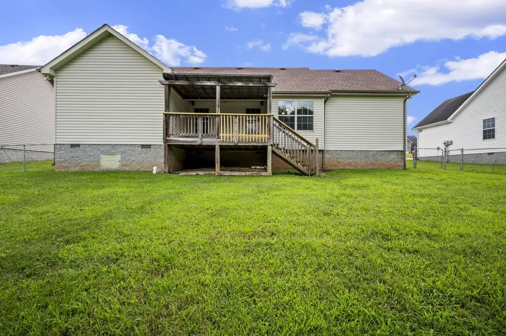 544 Tracy Lane Clarksville TN 37040