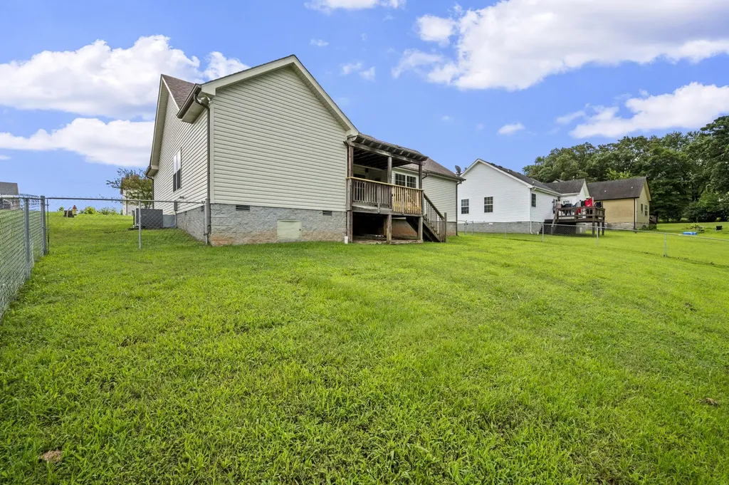 544 Tracy Lane Clarksville TN 37040