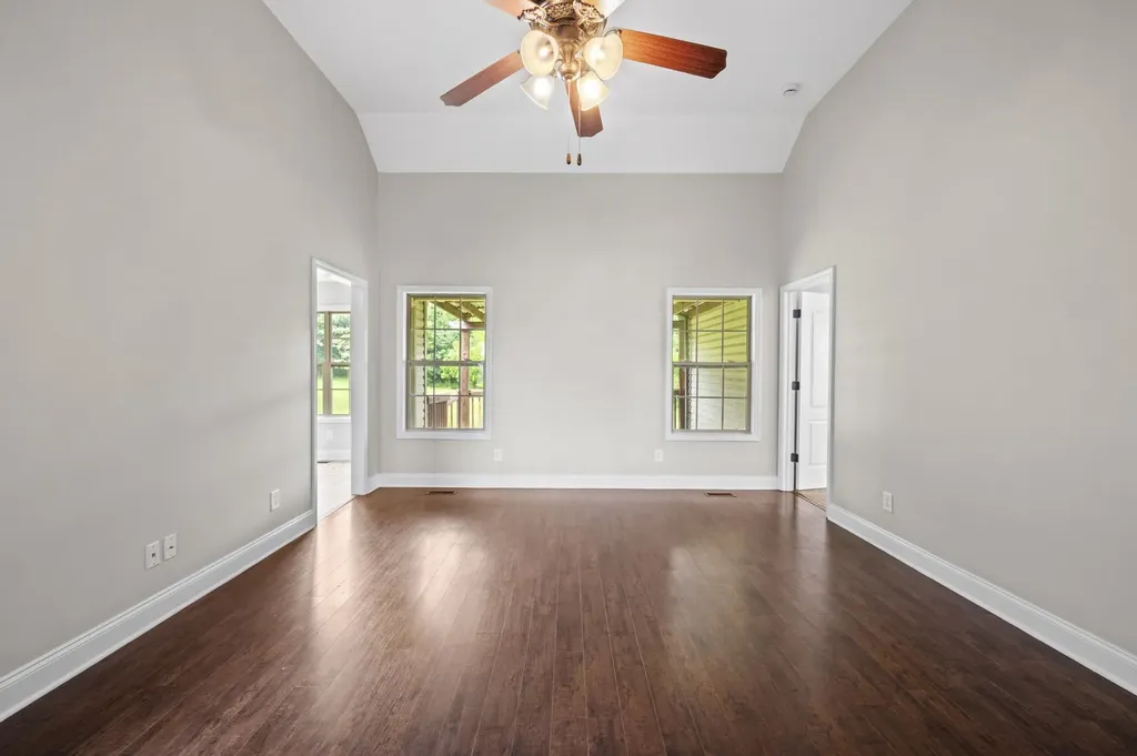 544 Tracy Lane Clarksville TN 37040