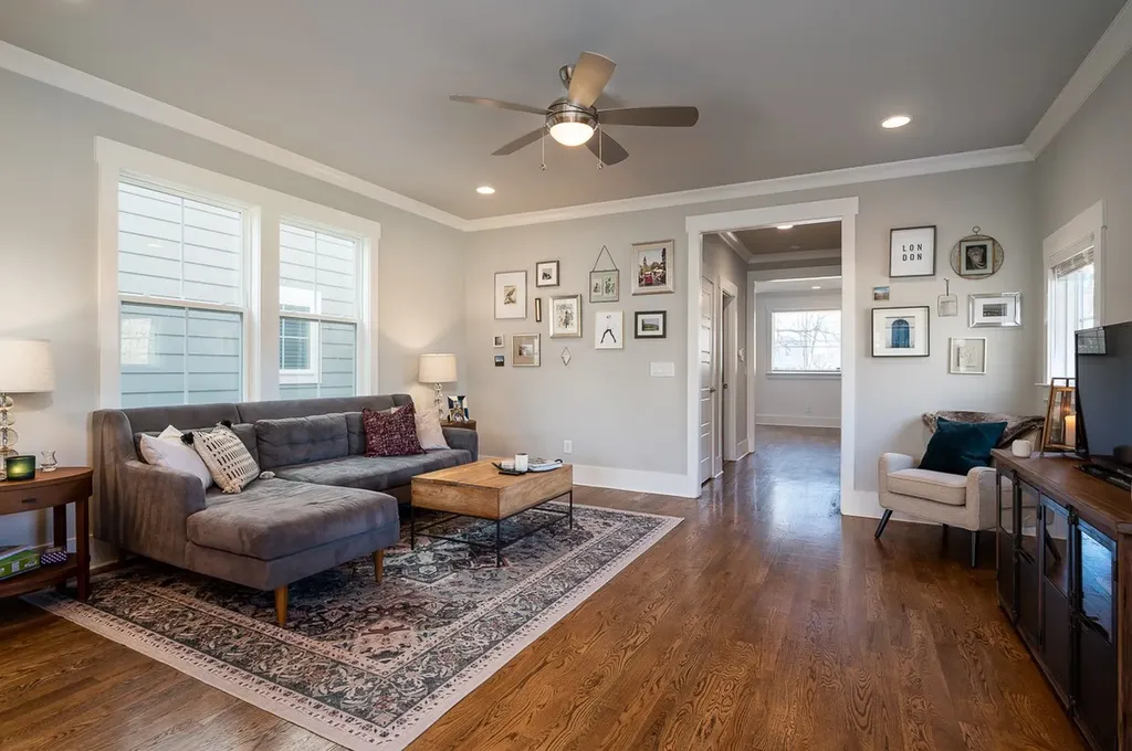 1908B 14th Ave, N Nashville TN 37208