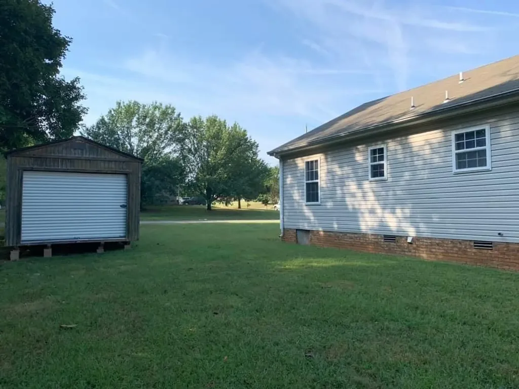2837 Teakwood Drive Clarksville TN 37040