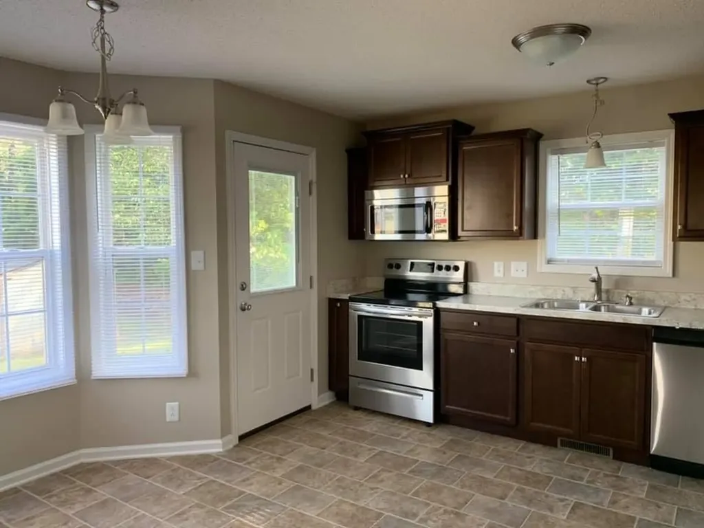 2837 Teakwood Drive Clarksville TN 37040