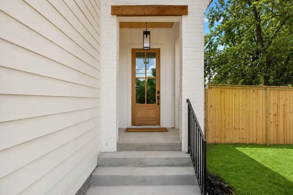 808 Newhall Drive Nashville TN 37206