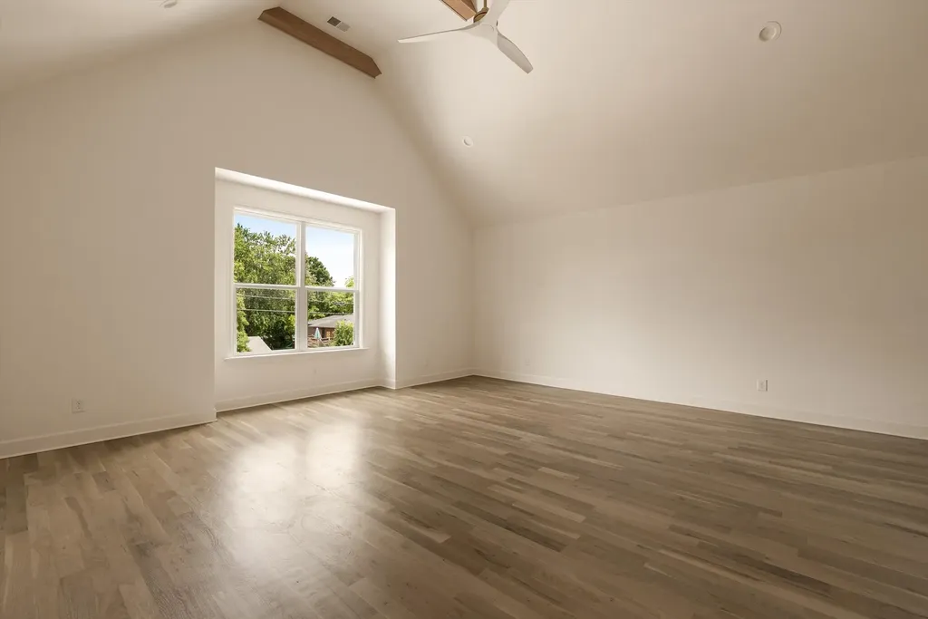 808 Newhall Drive Nashville TN 37206