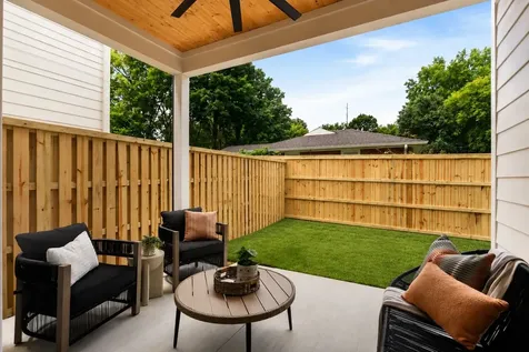 808 Newhall Drive Nashville TN 37206