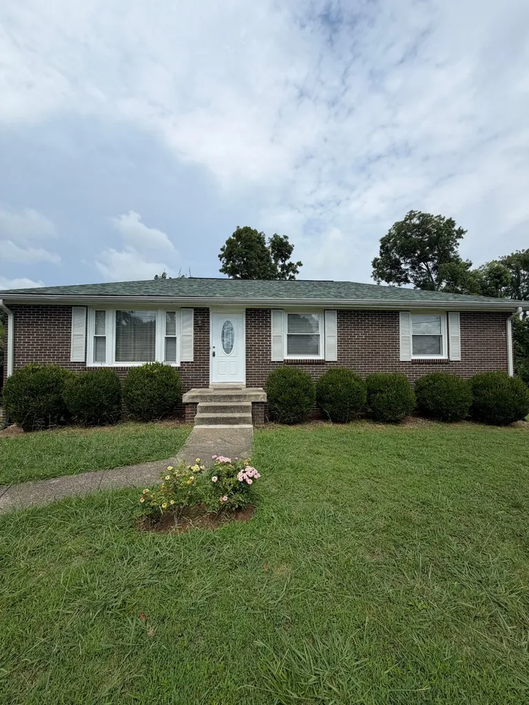 160 E Regent Drive Clarksville TN 37043
