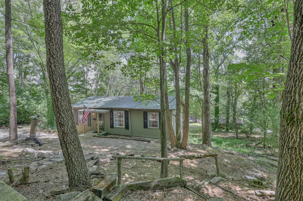 1908 Potts Camp Road Smithville TN 37166