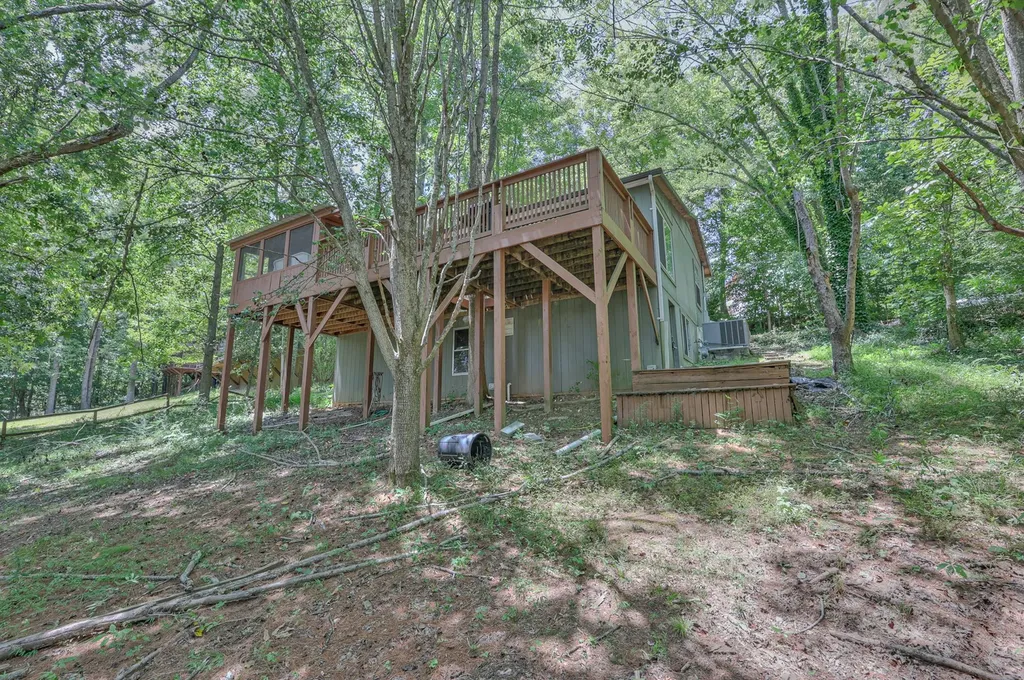 1908 Potts Camp Road Smithville TN 37166