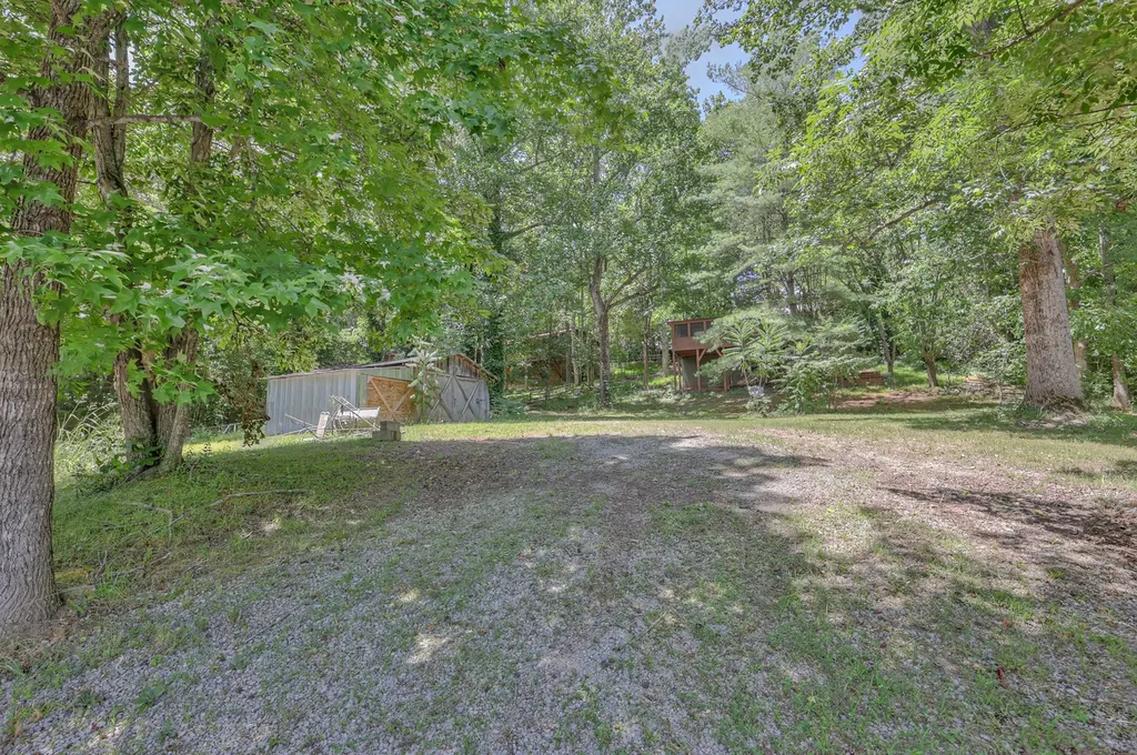 1908 Potts Camp Road Smithville TN 37166