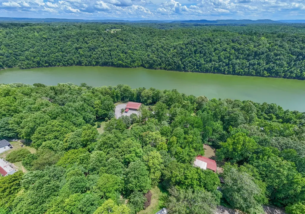 1908 Potts Camp Road Smithville TN 37166