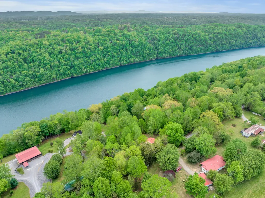 1890 Potts Camp Road Smithville TN 37166