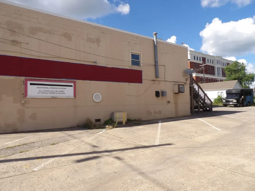207 S Water Avenue Gallatin TN 37066