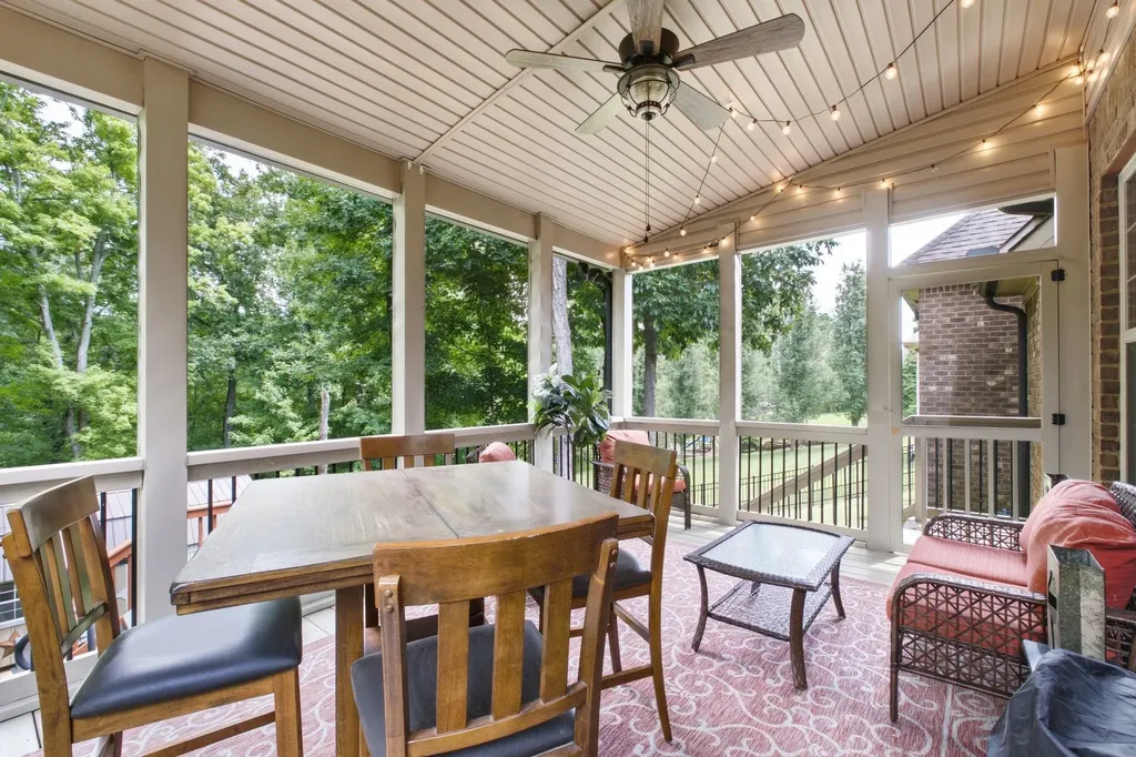 1109 Secretariat Drive Mount Juliet TN 37122