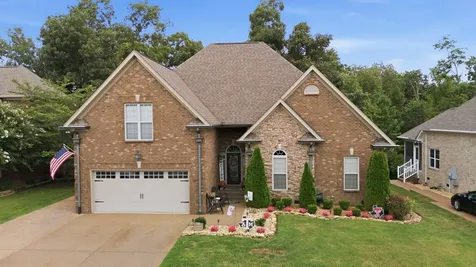 1109 Secretariat Drive Mount Juliet TN 37122