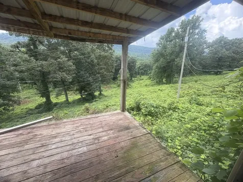 211 S Oak Street Whitwell TN 37397