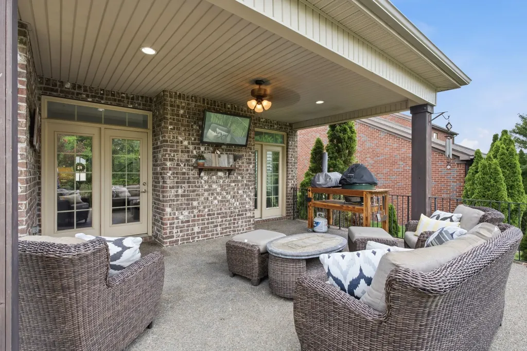 1308 Reynard Drive Gallatin TN 37066