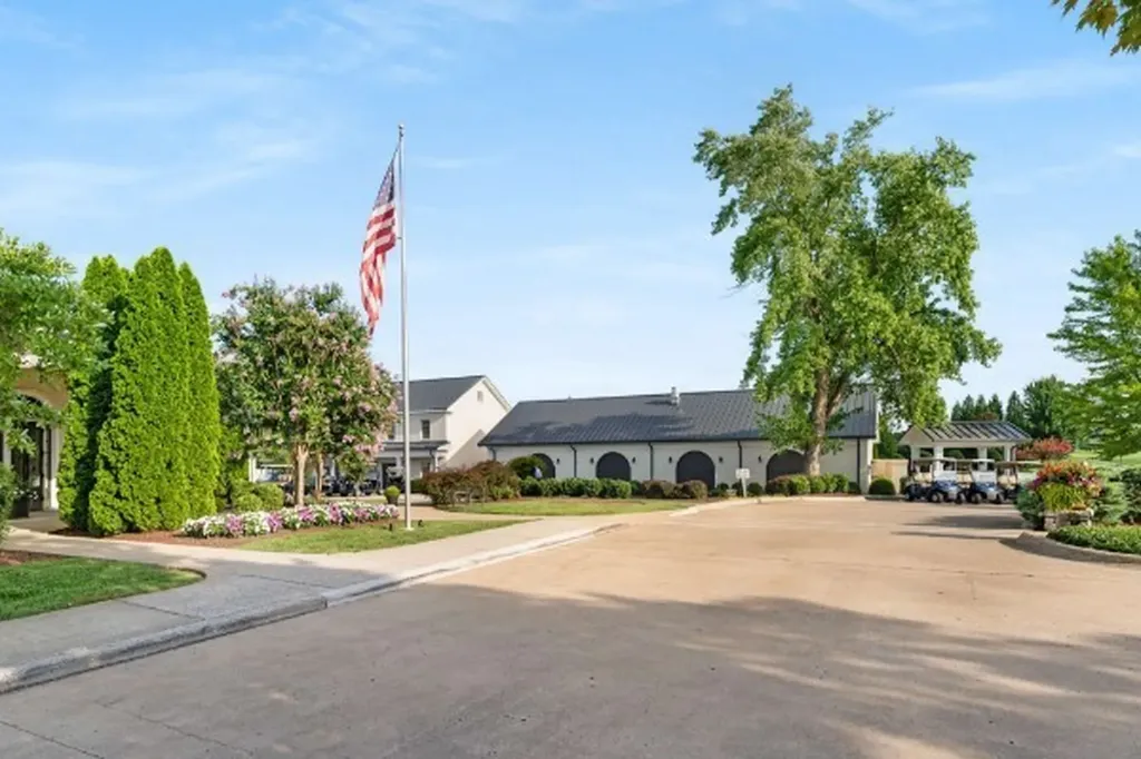 1308 Reynard Drive Gallatin TN 37066