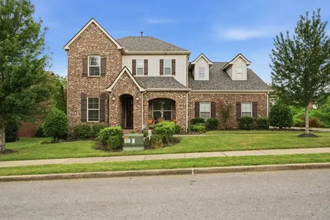 1308 Reynard Drive Gallatin TN 37066